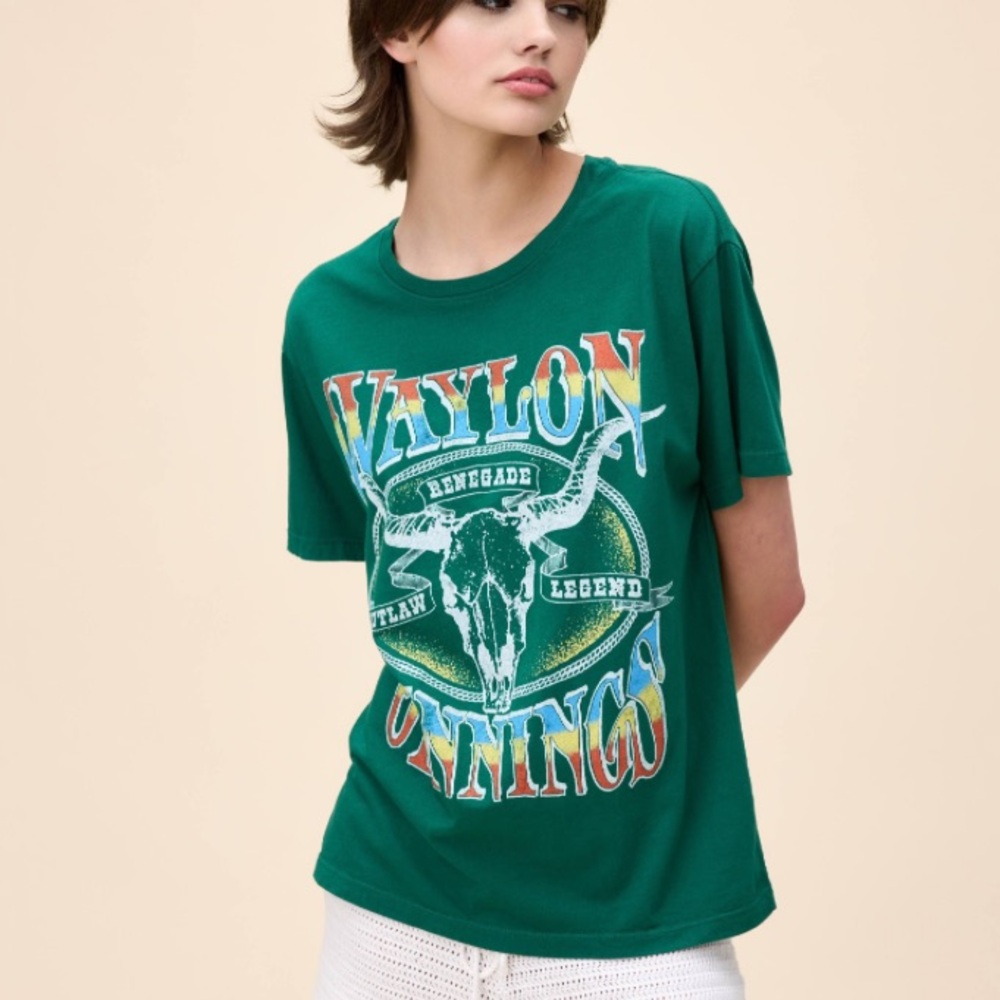 Daydreamer Waylon Jennings Outlaw Legend Boyfriend Tee in Hunter